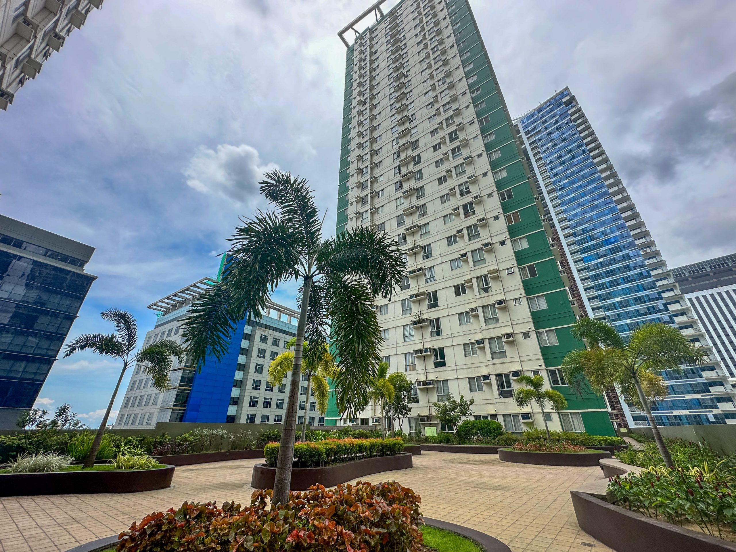 LIVE WITHOUT COMPROMISE